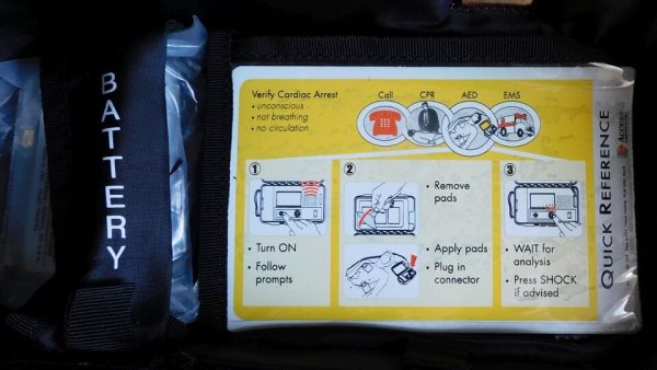 14A 12 Cardiosystems Aed Defibrillator With Case